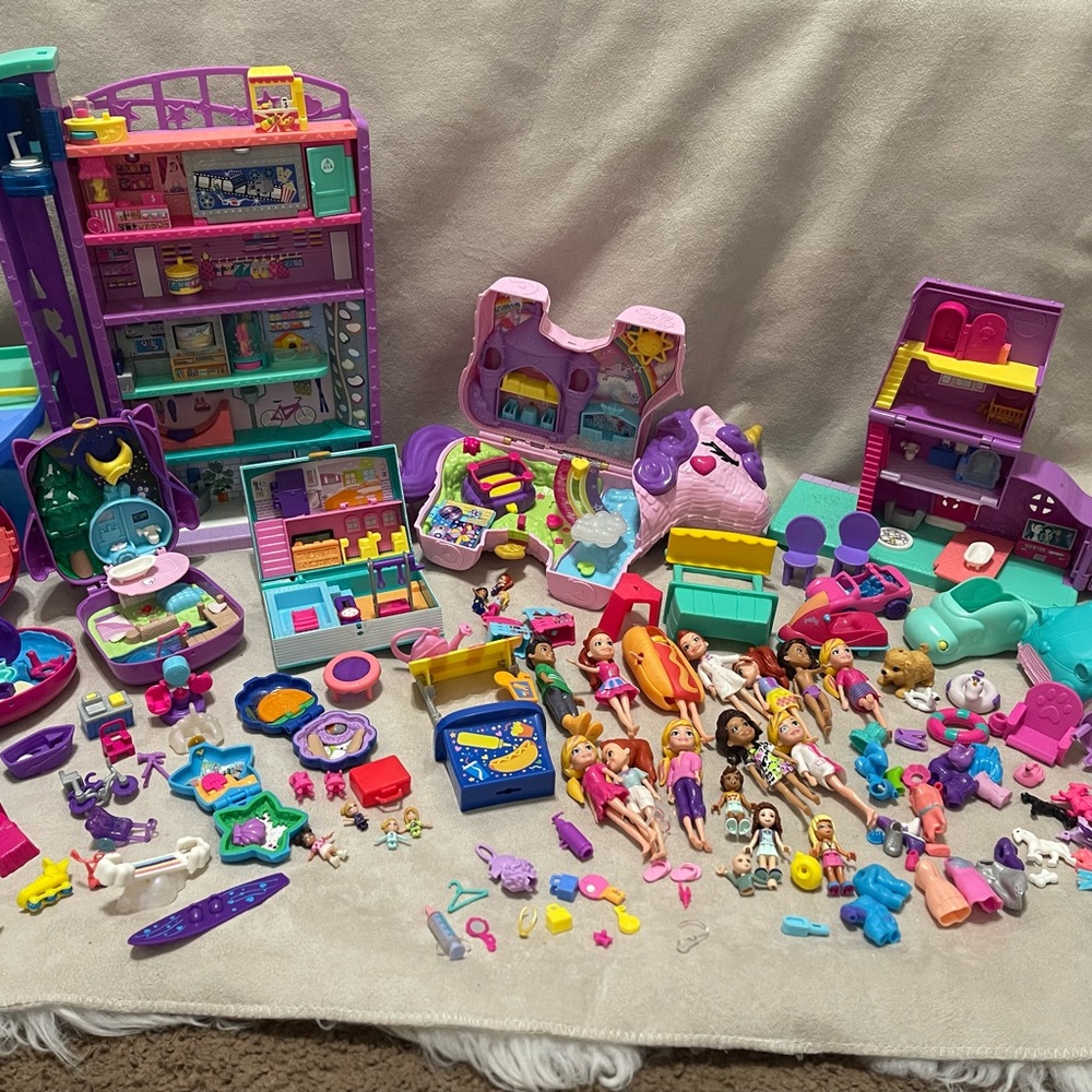 Polly pocket bundle